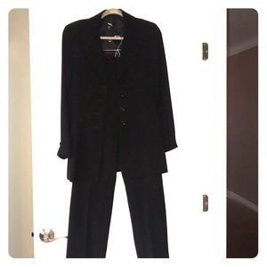 Bebe Black Women’s suit (pants and jacket)